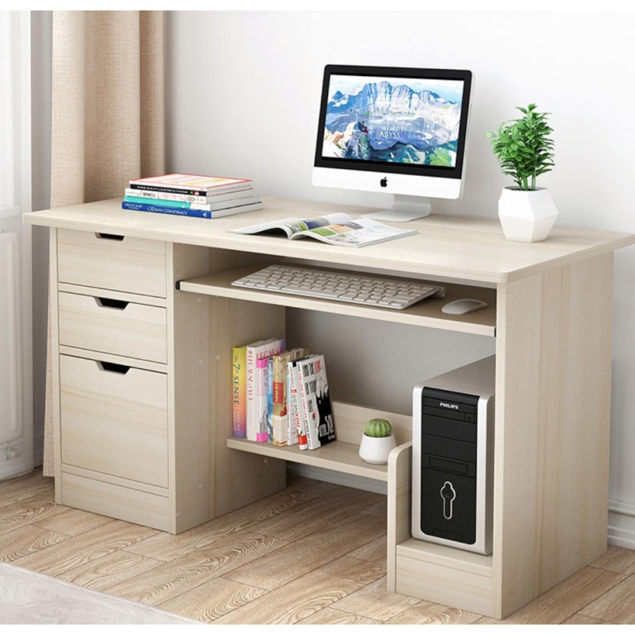 Красивый компьютерный стол