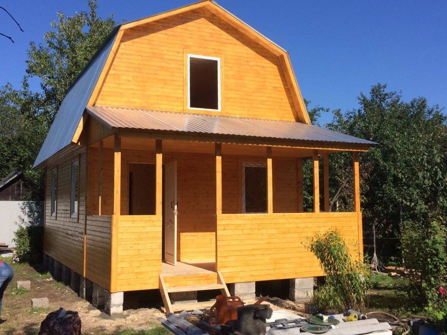 Постройка дачного домика