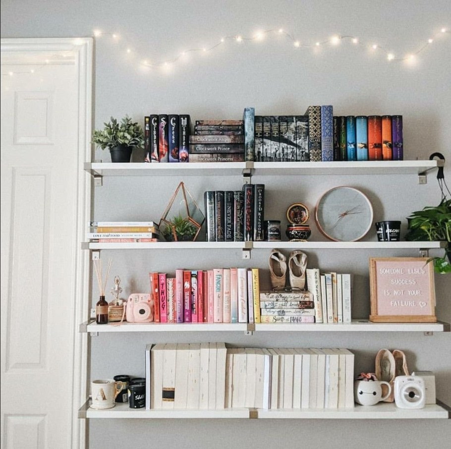 Полка книжная