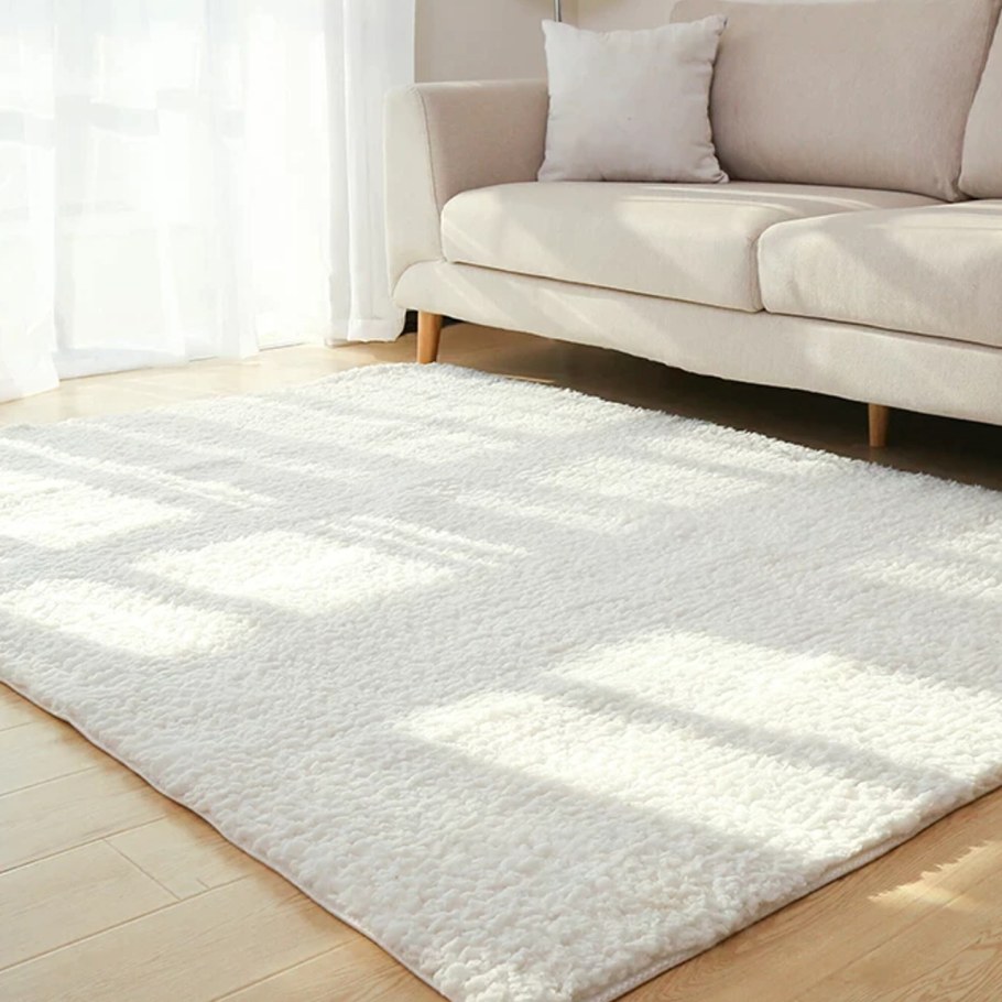 Пушистые ковры для гостиной