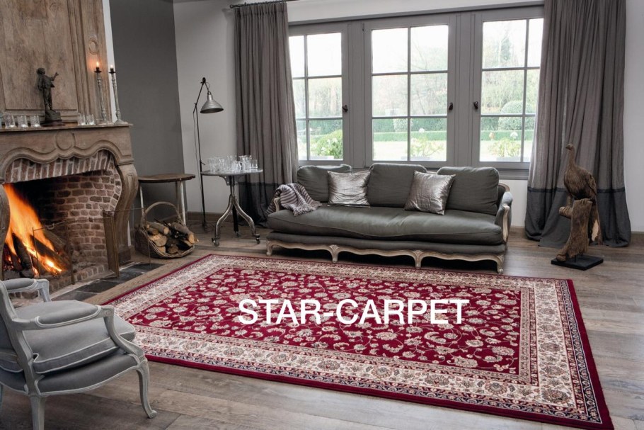 Яркий ковер в интерьере