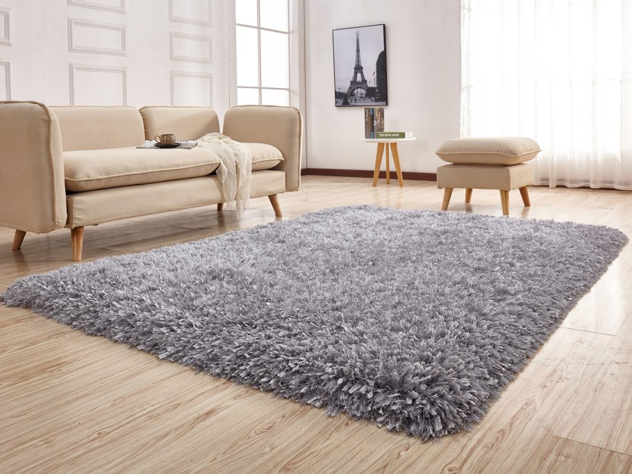 Длинноворсовый ковер