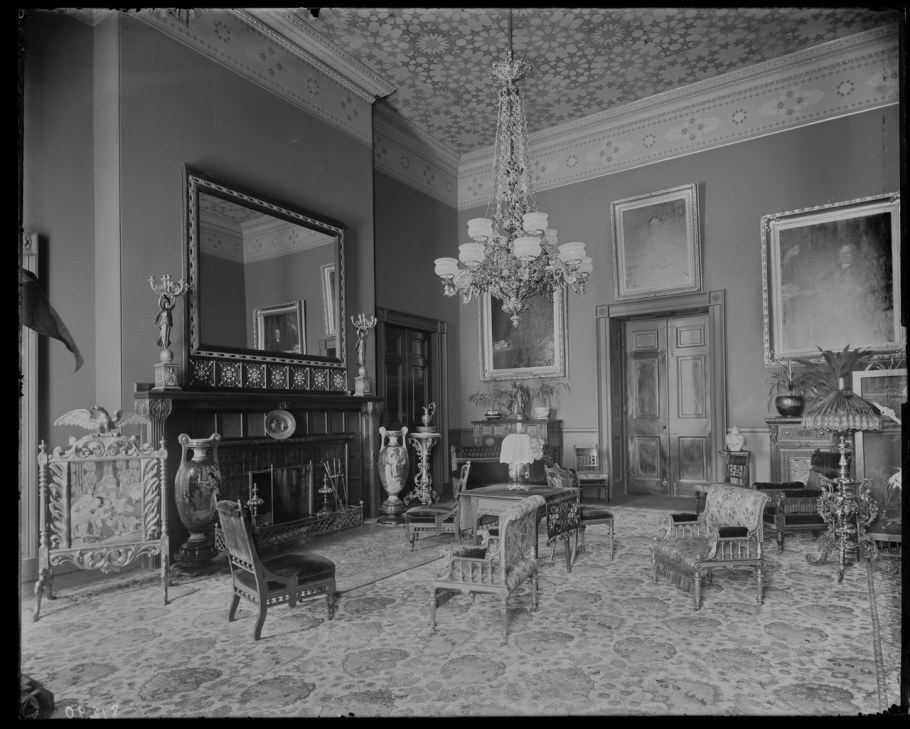 Интерьер конца 19 века