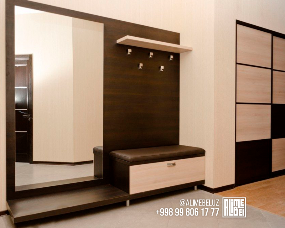 Прихожая без шкафа