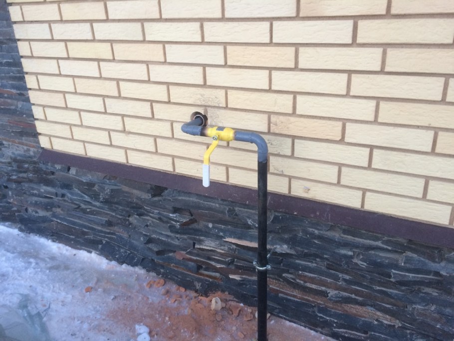 Газовая труба