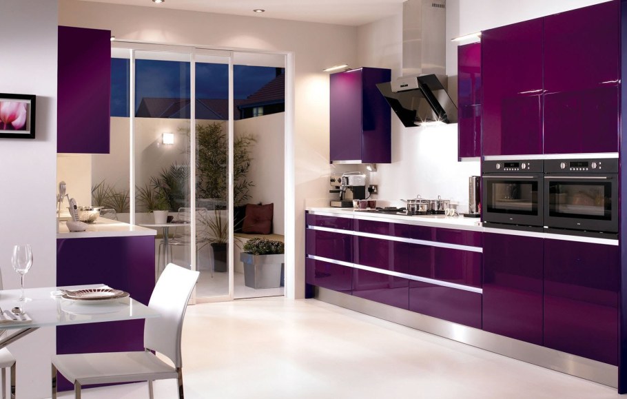 Кухня в сиреневом цвете