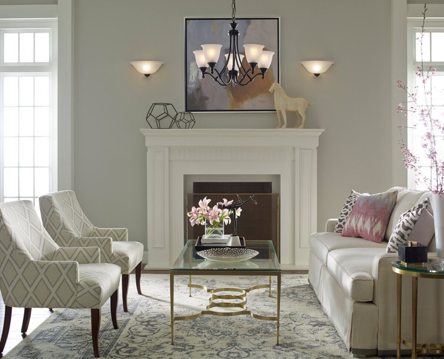 Цвет слоновой кости в интерьере гостиной