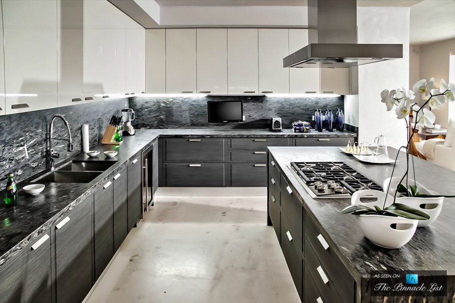 Кухня Вайт грей графит