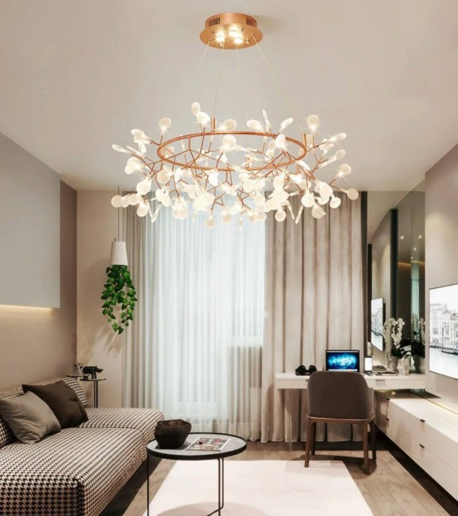 Люстра в спальню