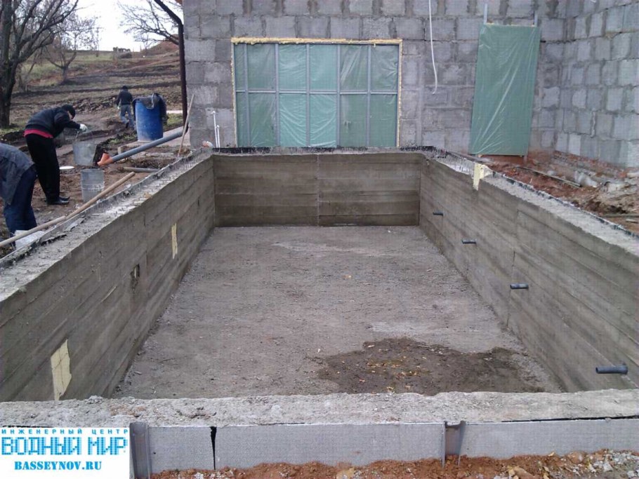 Бетонный бассейн своими руками