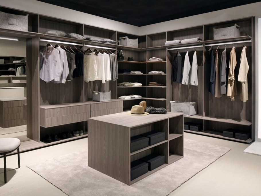 Гардеробная комната