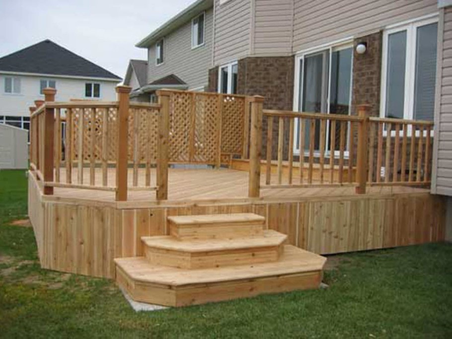 Ступеньки на веранду