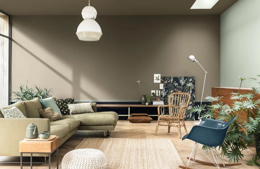 Dulux тон Brave ground