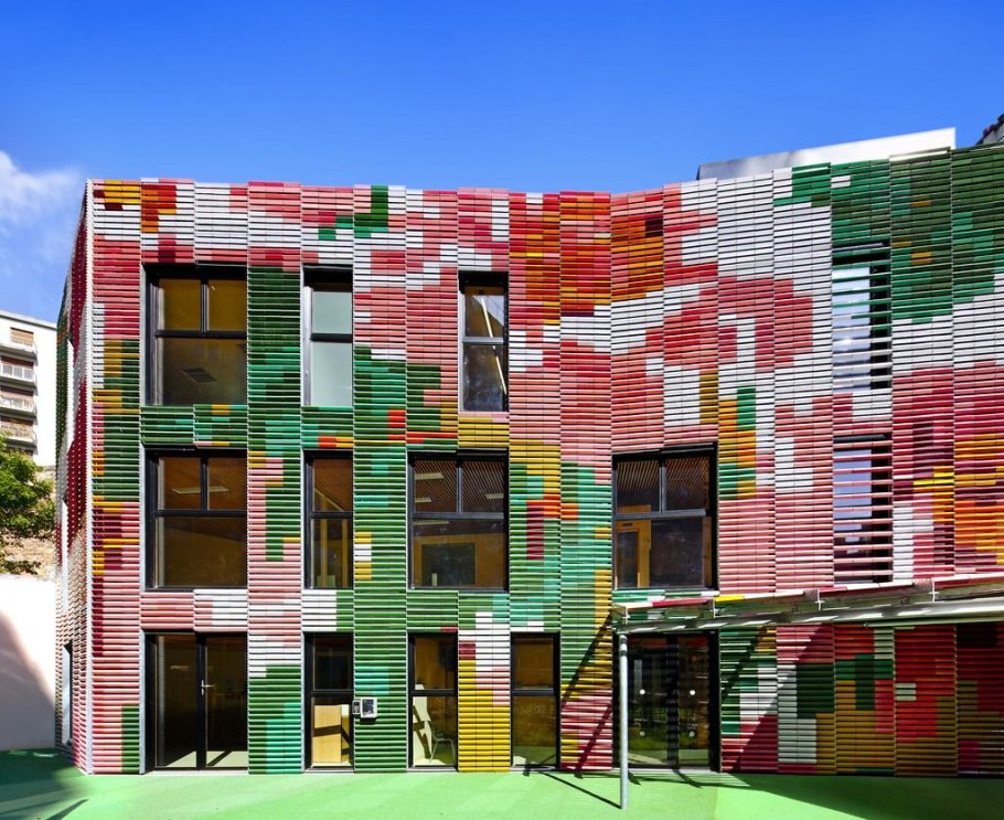 Фасад жилого здания в Мехико Kiral»