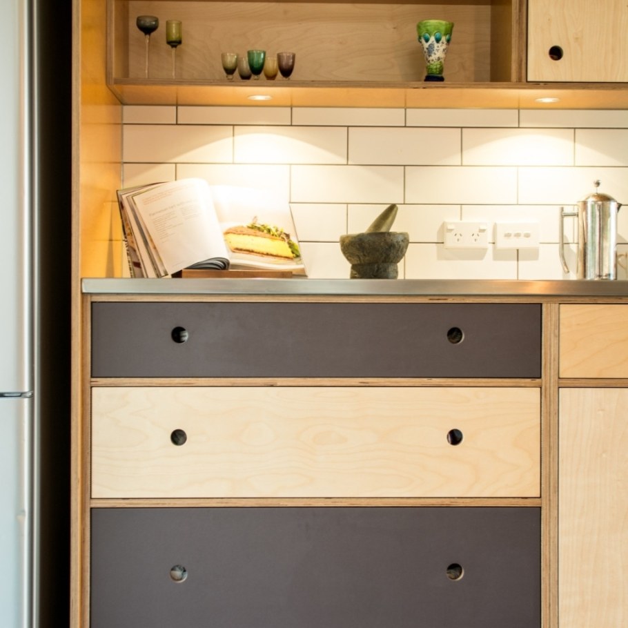 Кухня из фанеры