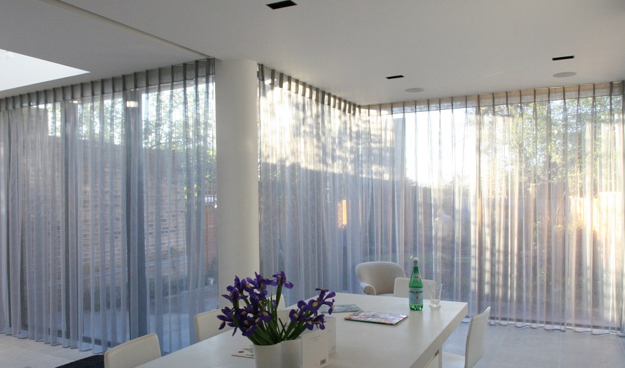 Тюль на панорамные окна