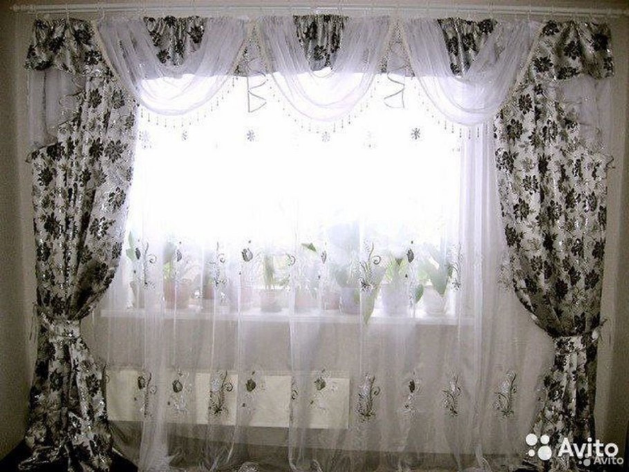 Королевские шторы для зала