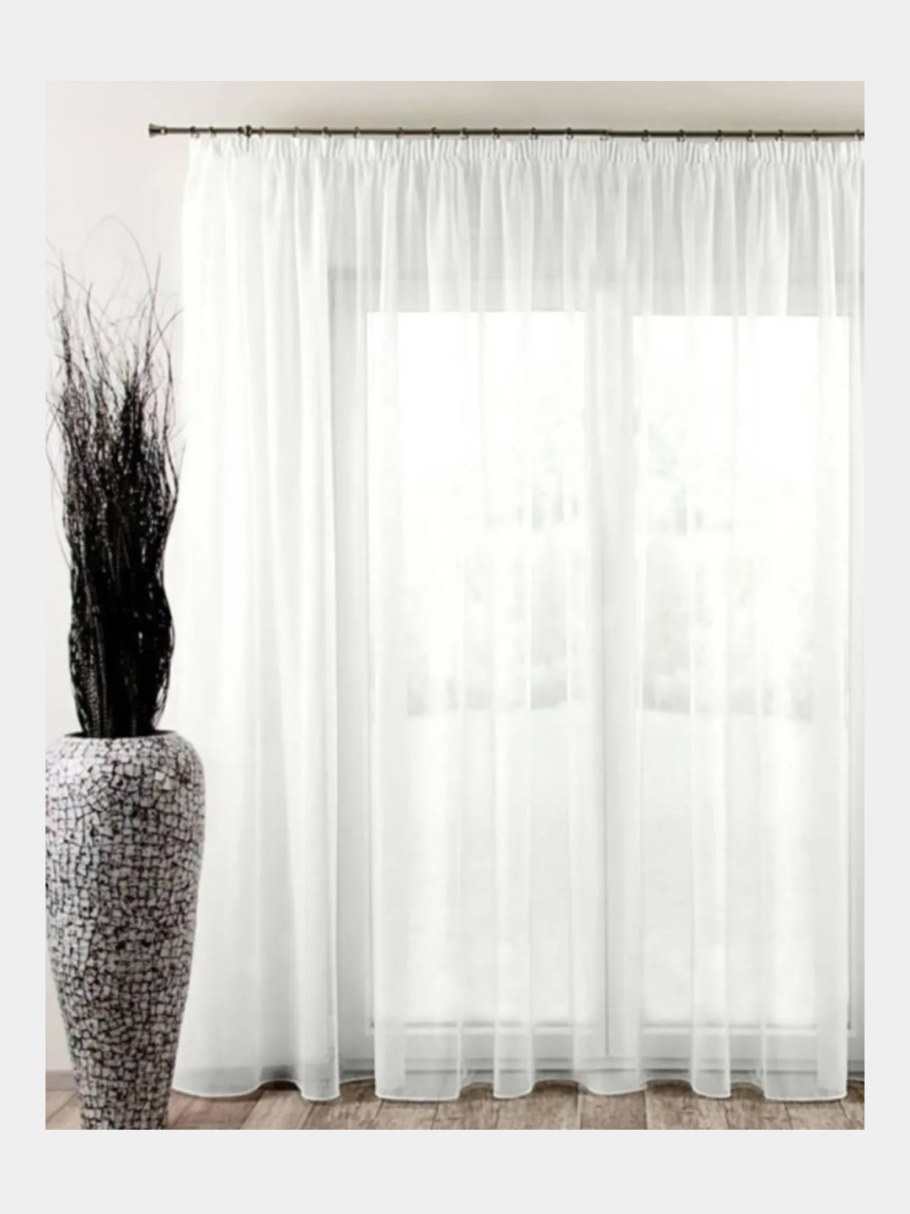 Белые шторы