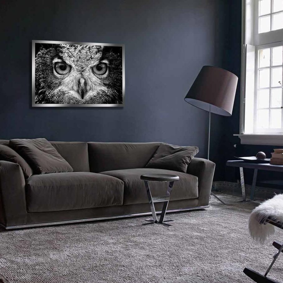 Темно серые стены