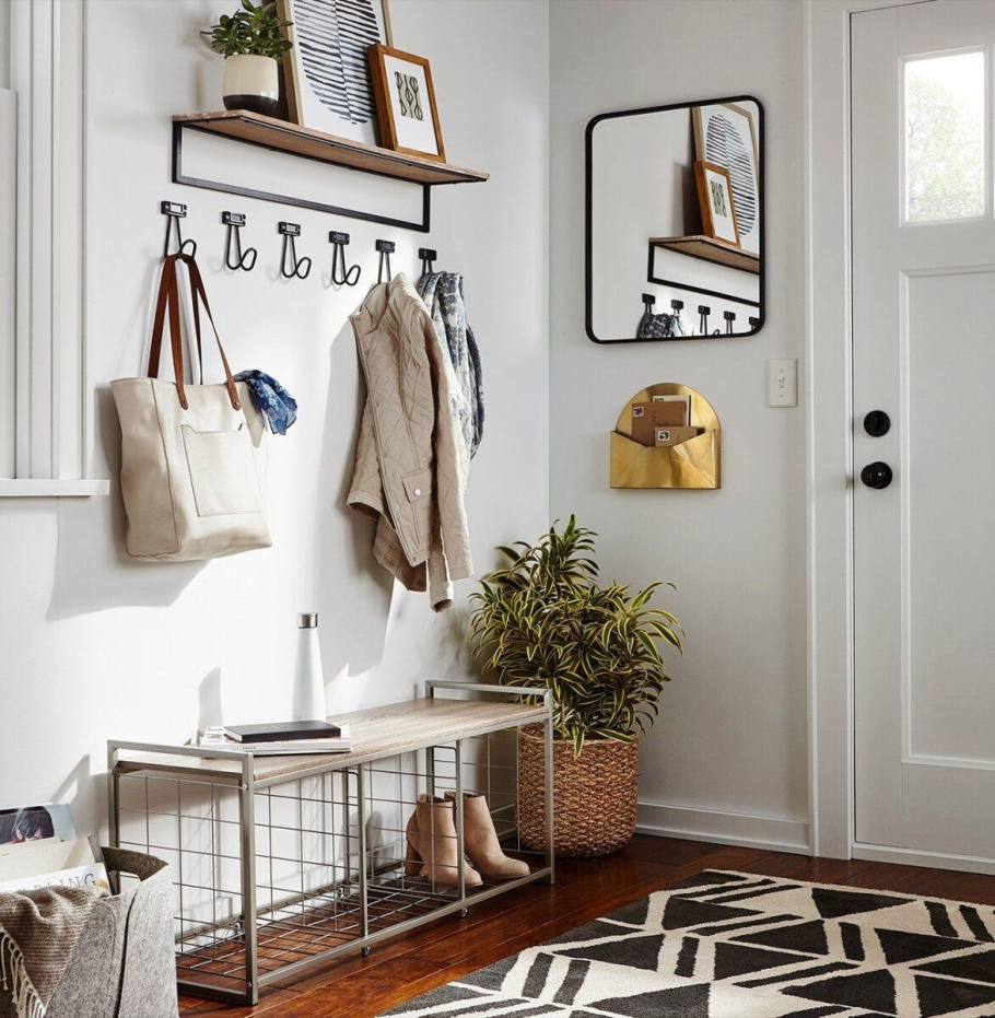 Интерьер маленькой прихожей