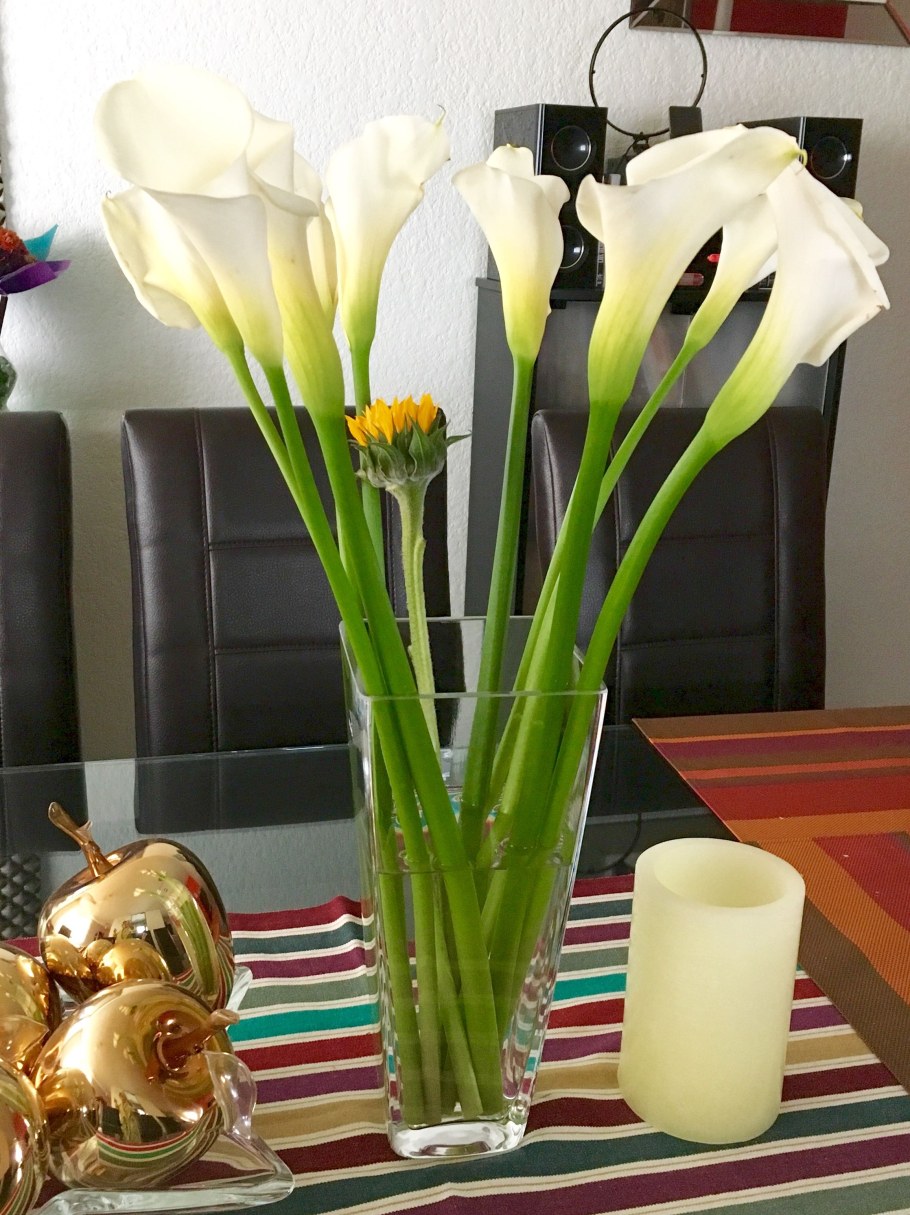 Каллы в интерьере