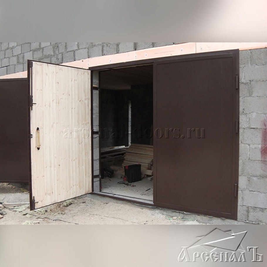 Металлические ворота для гаража