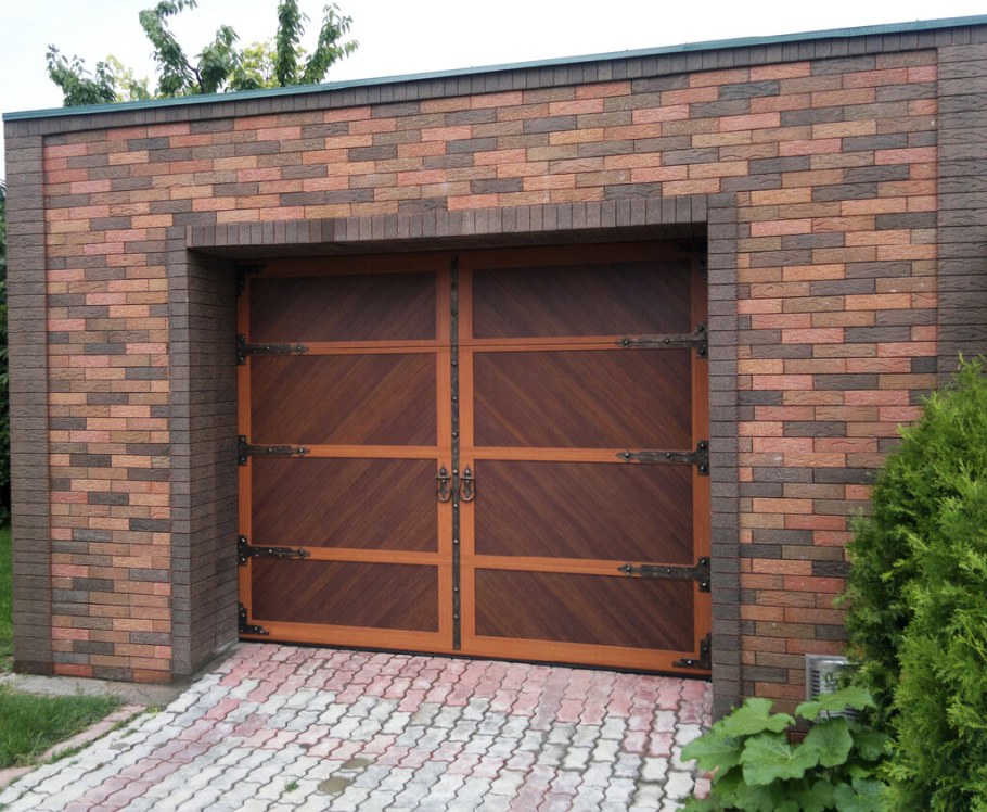 Ворота гаражные металлические Дорхан