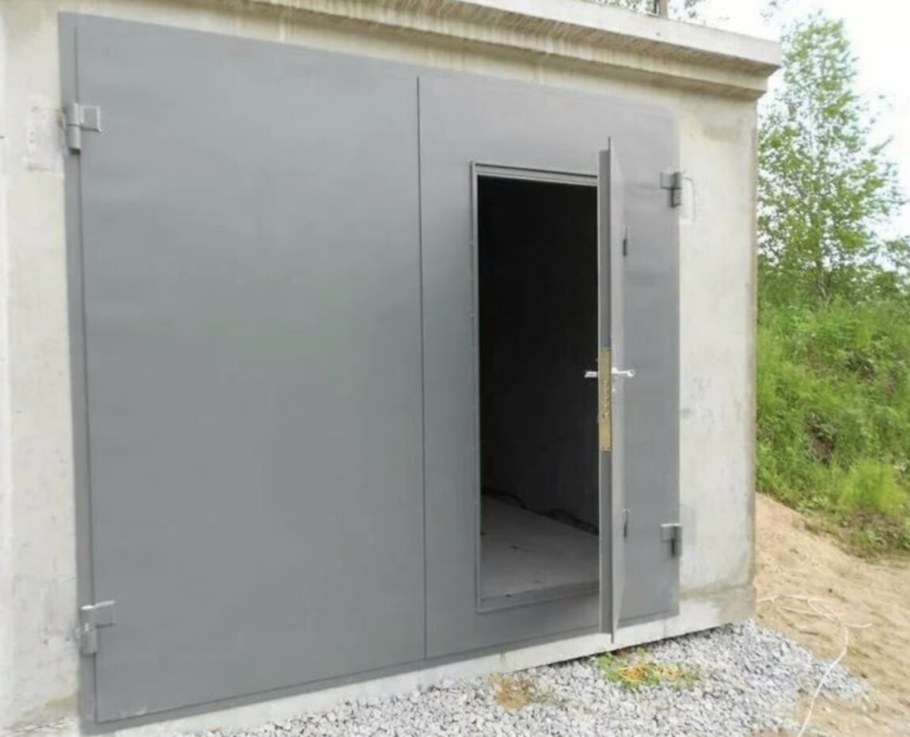 Гаражные распашные ворота Корн 3000