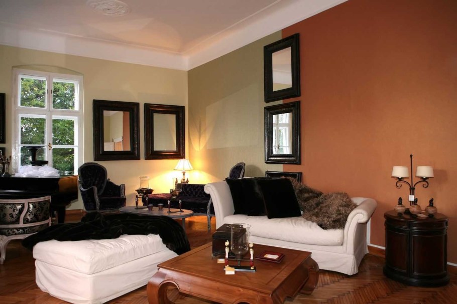 Краска для стен в квартире