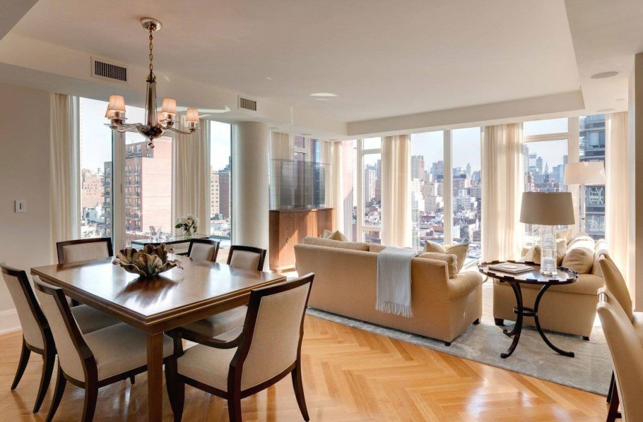 Гостиная с обеденной зоной