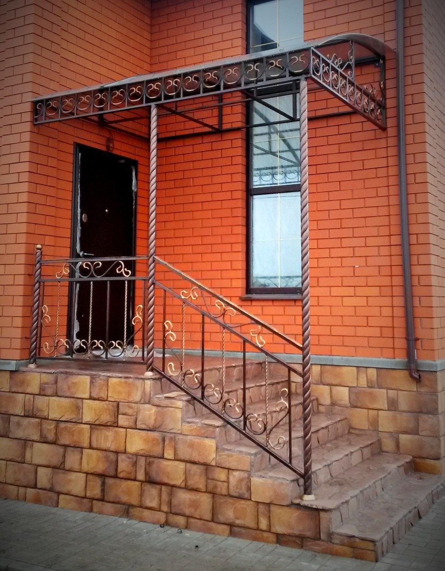 Входная группа металлическая