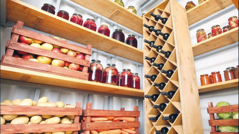 Полки в погребе