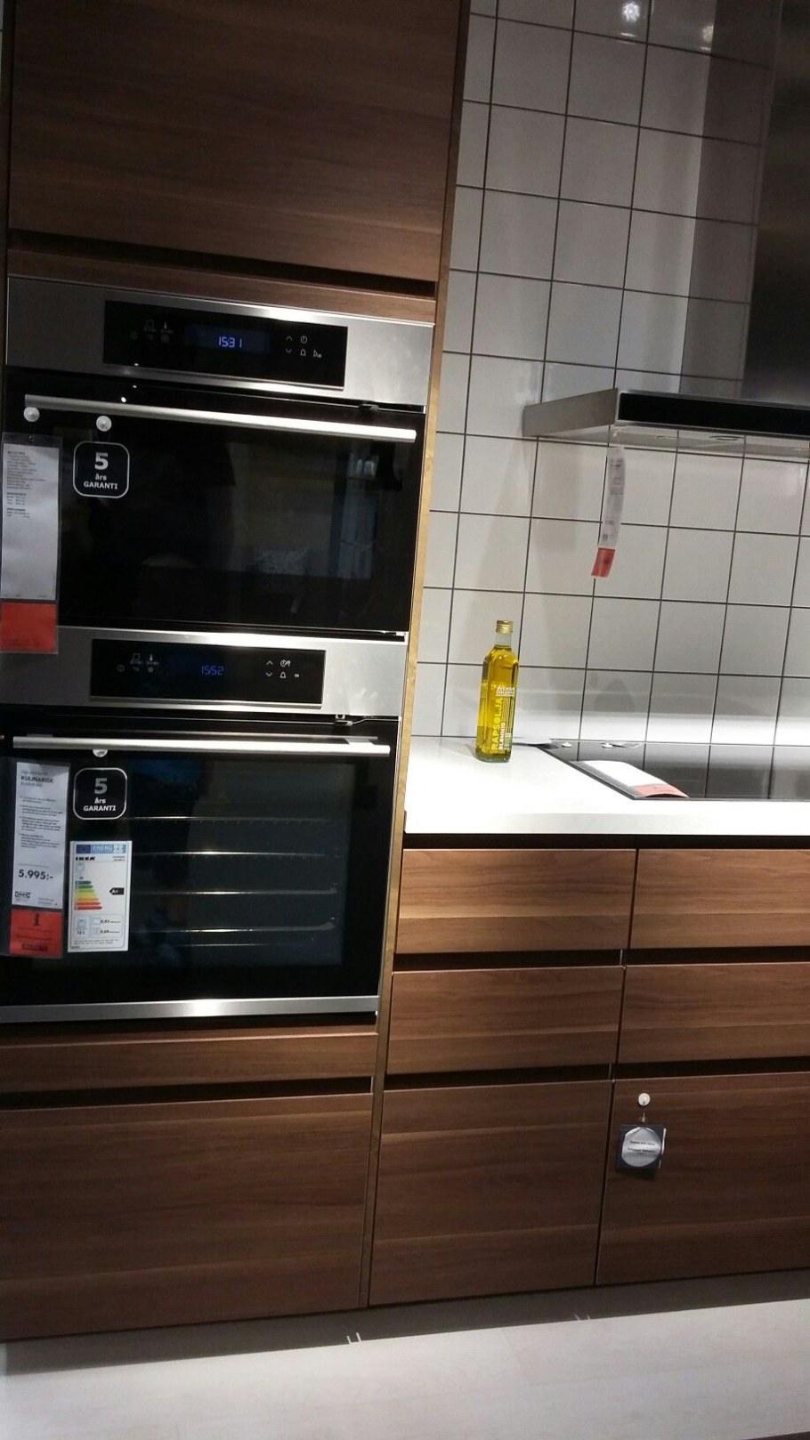 Кухня икеа грецкий орех