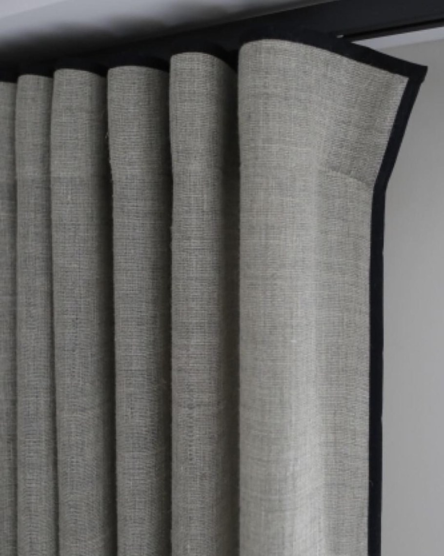 Портьеры на ручной складке