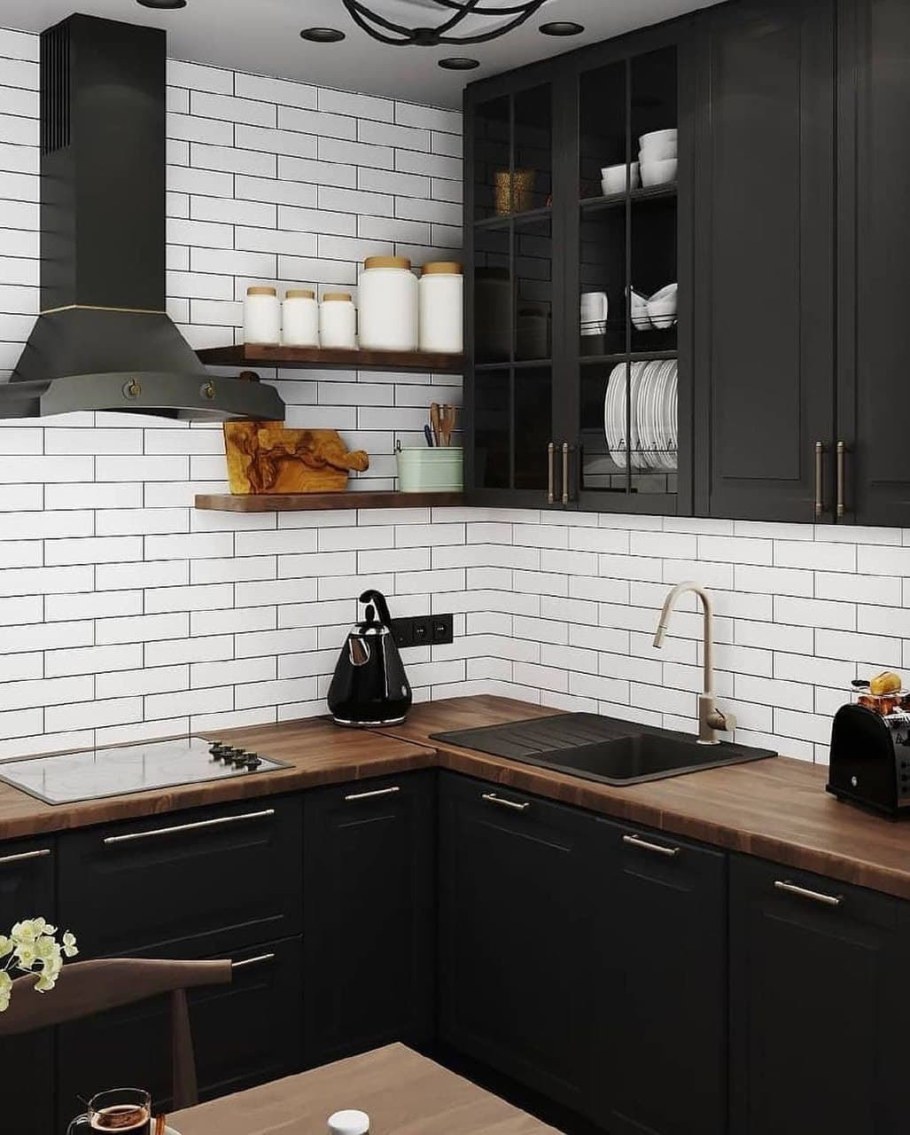 Кухня в стиле лофт ,четная