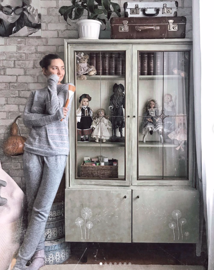 Советская стенка в современном интерьере