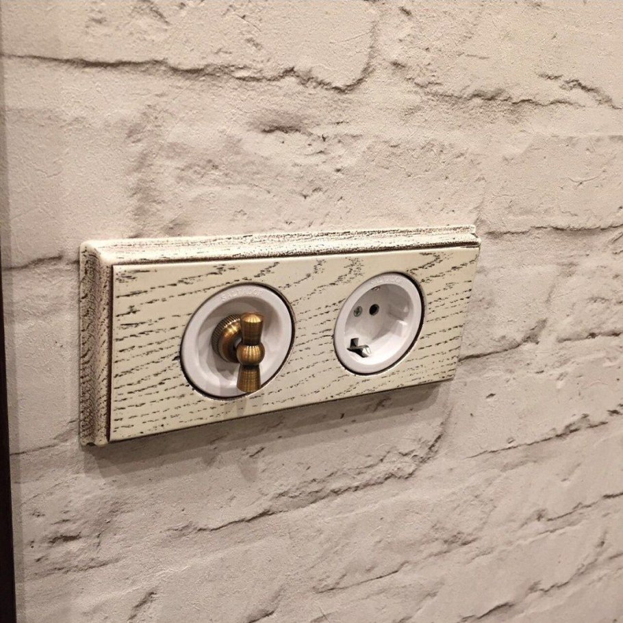 Веркель ретро розетки и выключатели