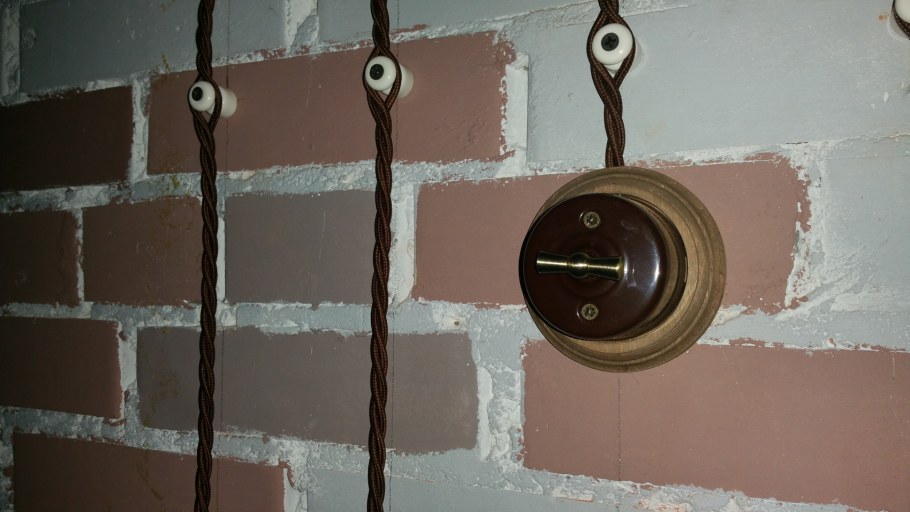 Ретро электрика лофт