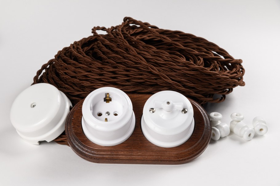 Керамические розетки и выключатели