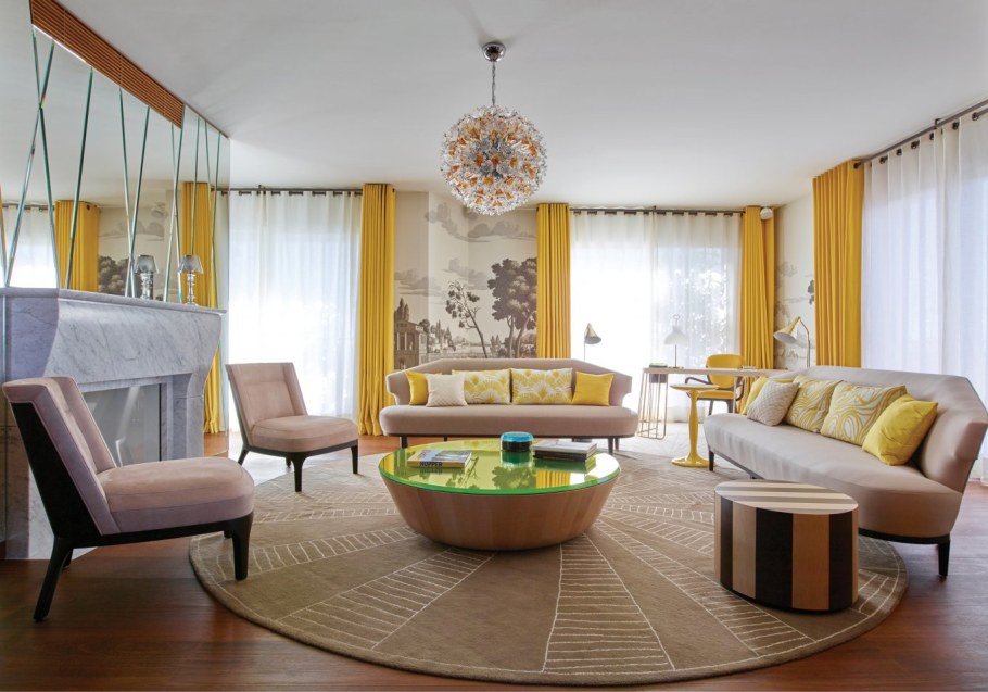 Расстановка мебели в большой гостиной