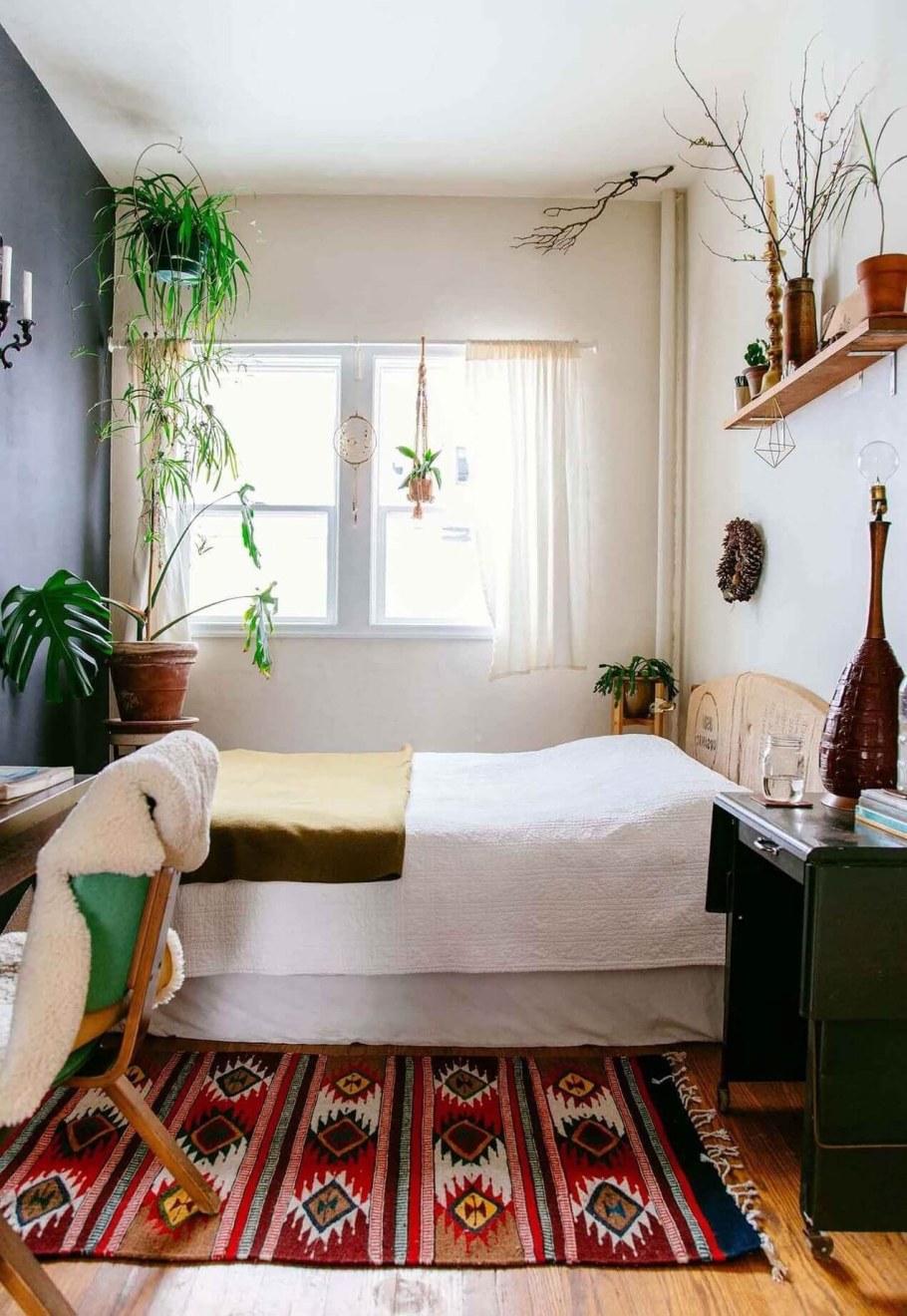 Обустройство узкой комнаты