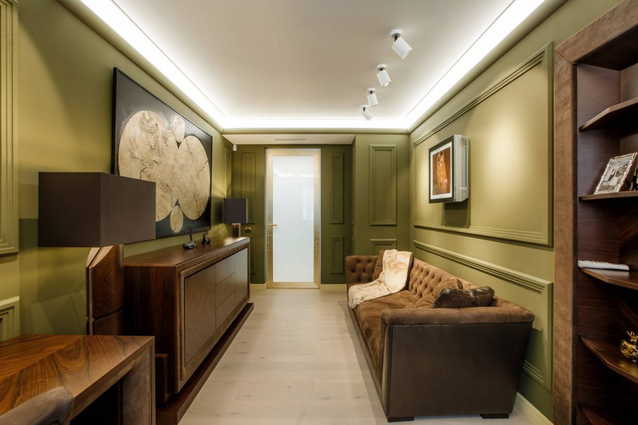 Длинная узкая гостиная