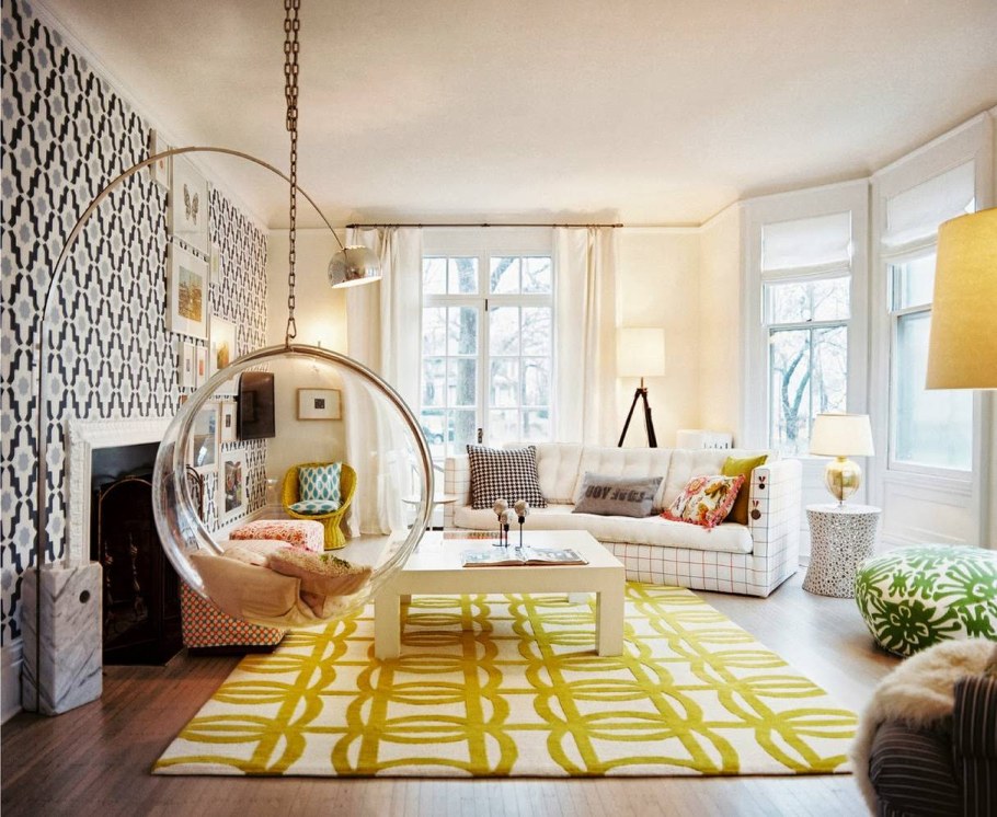 Подвесное кресло в интерьере спальни