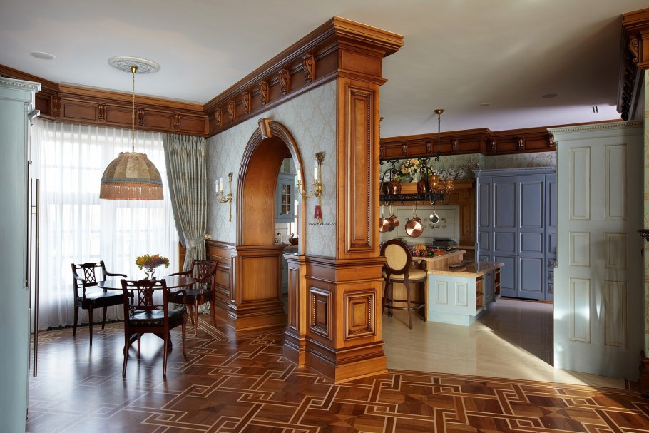 Колонна на кухне