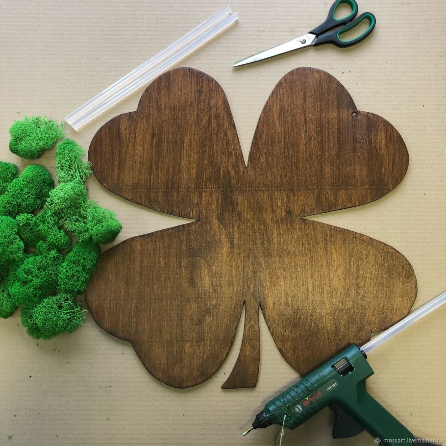 Клевер из фанеры