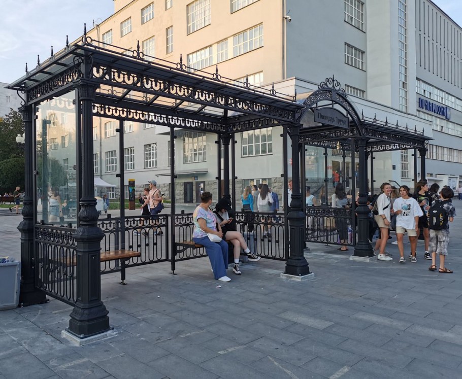 Набережная Канны kiosque