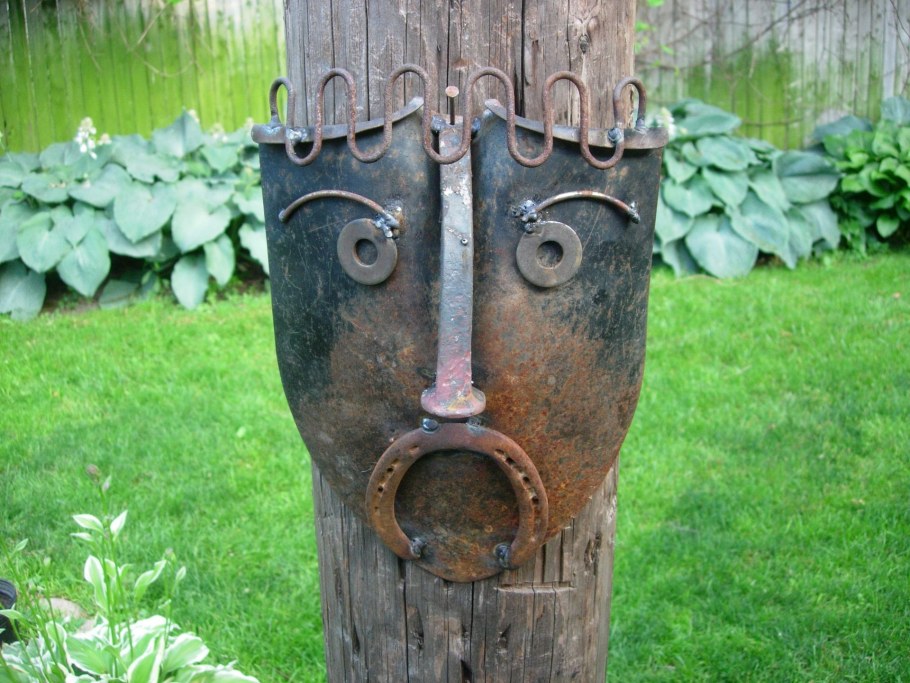 Изделия для сада из старых металлических