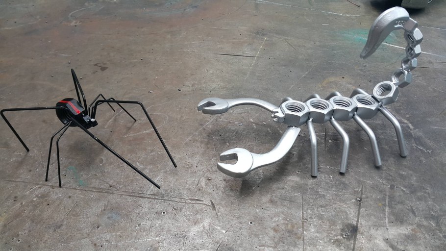 Необычные изделия из металла