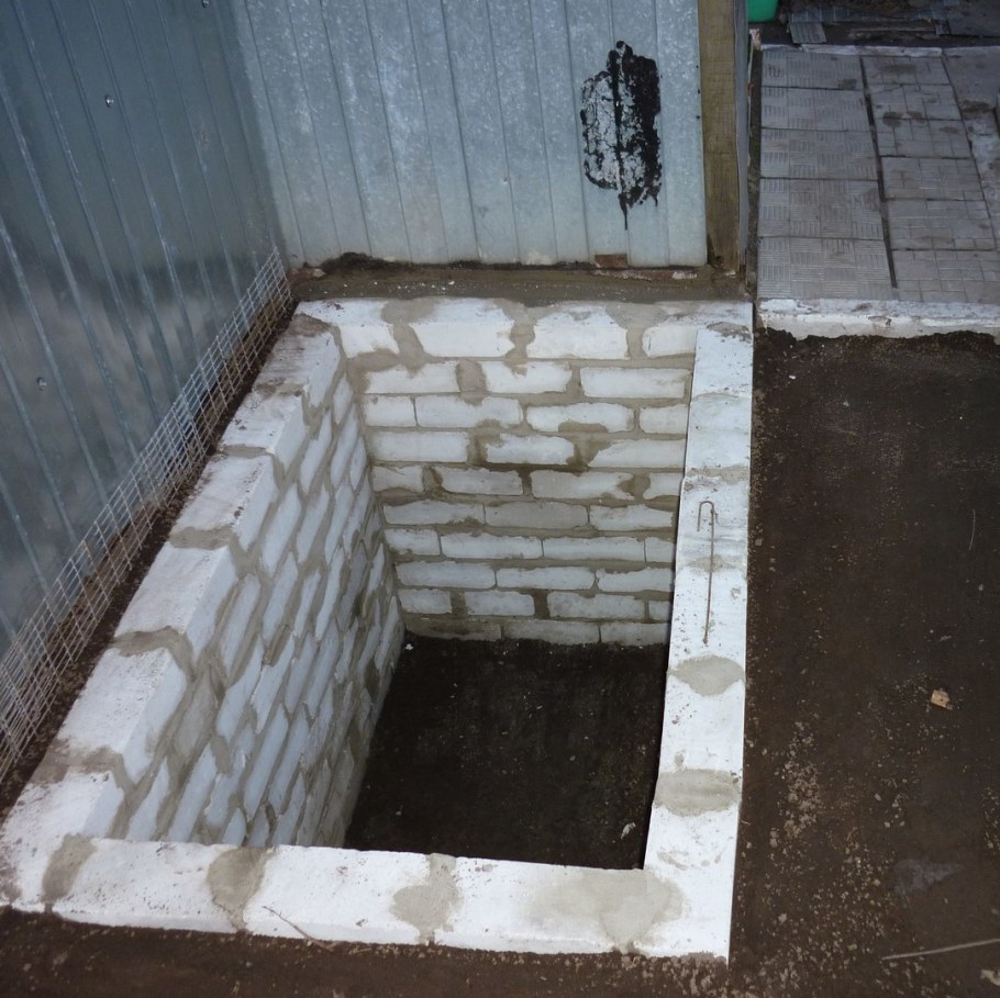 Яма для туалета