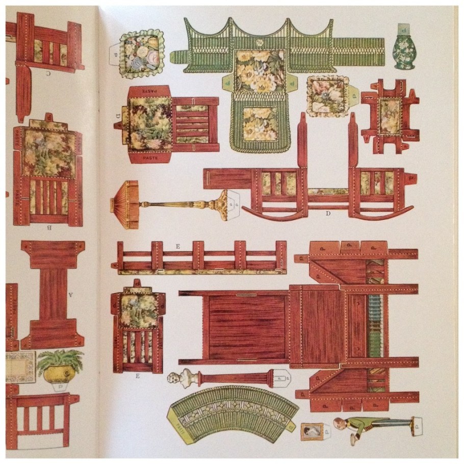 Макет мебели для кукольного домика